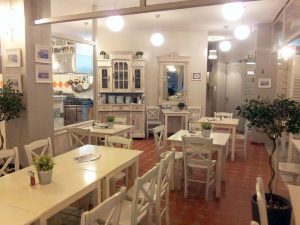 1017385_346157868845932_1384025771_n